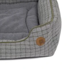 Petface Square Dog Bed - Moss Green -ROYAL CANIN Shop I9647277 en 02